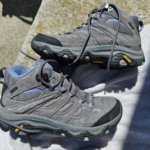 Merrell Moab 3 hiking boots